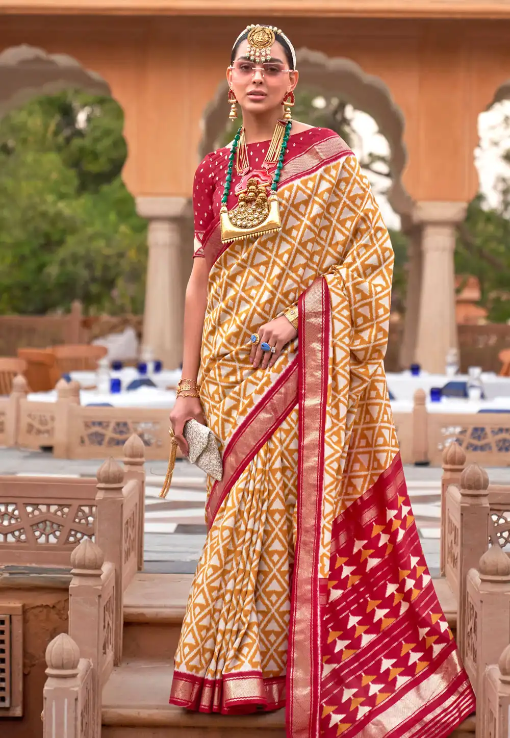 Mustard Soft Silk Saree With Blouse 260086