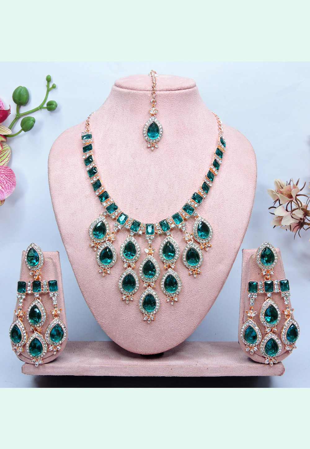 Teal Alloy Necklace Set With Earrings and Maang Tikka 312401