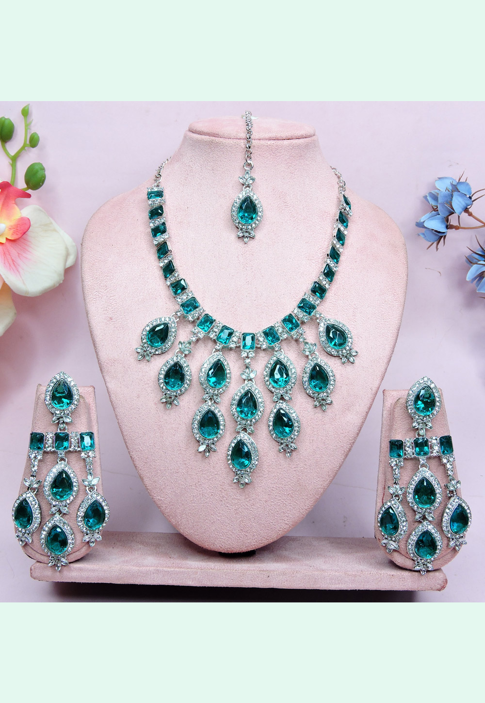 Teal Alloy Necklace Set With Earrings and Maang Tikka 312412