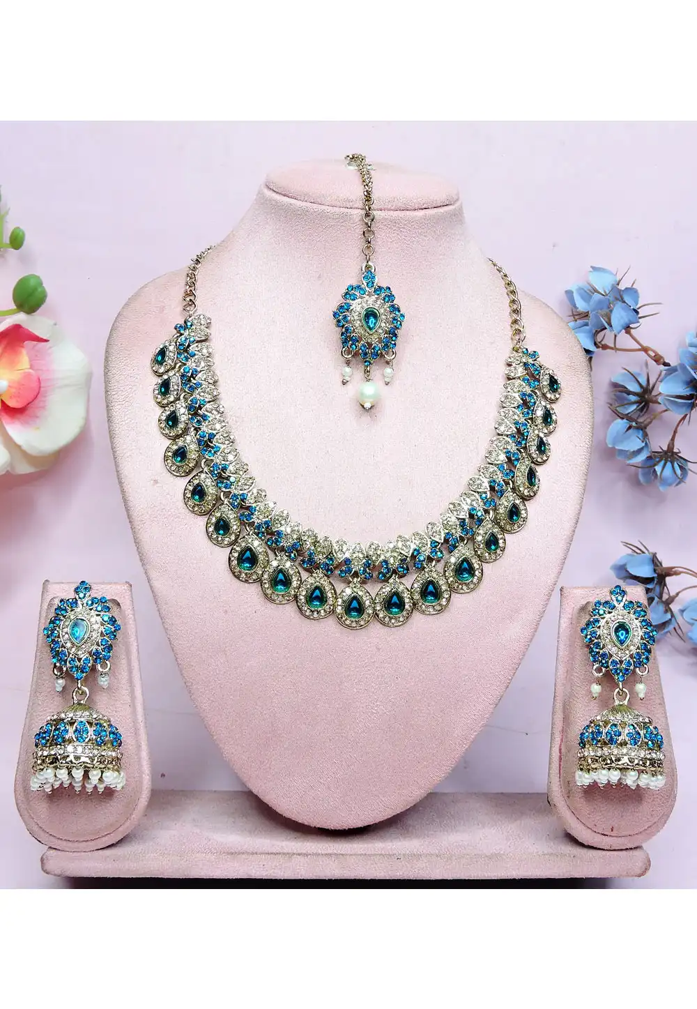 Teal Alloy Necklace Set With Earrings and Maang Tikka 330231