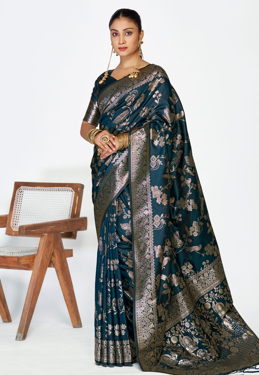 Teal Banarasi Silk Saree 320461