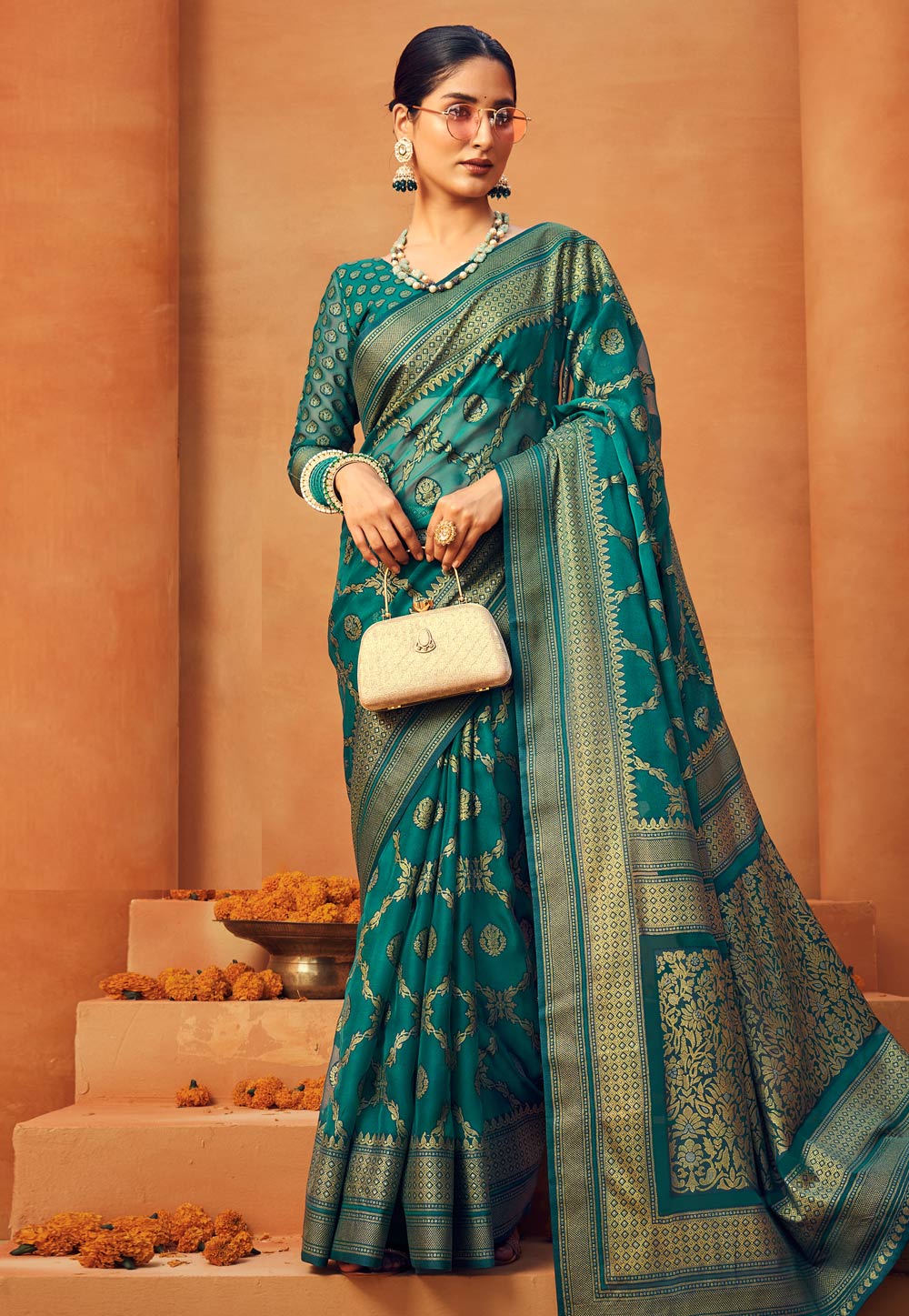 Teal Georgette Saree With Blouse 306527