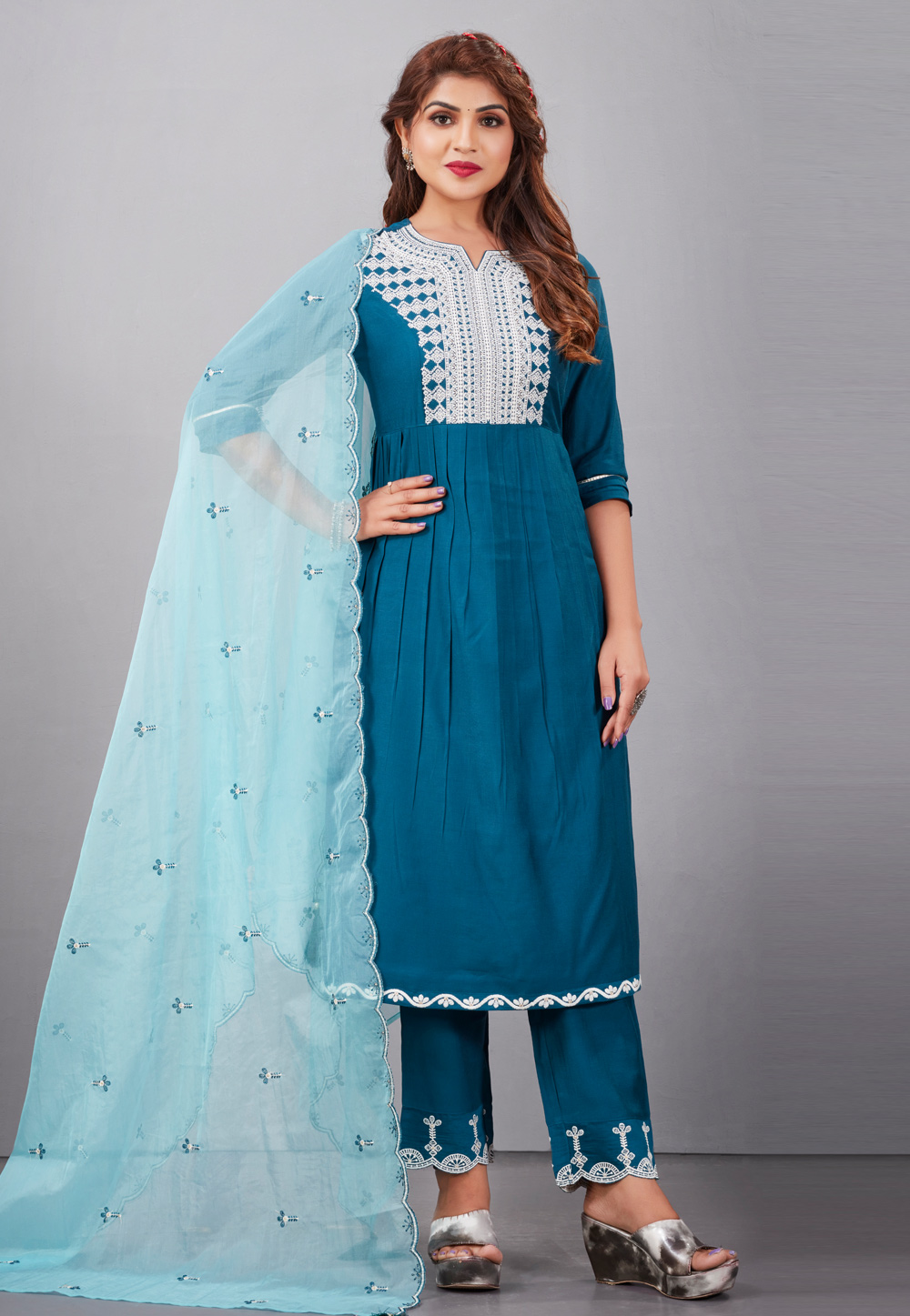 Teal Muslin Readymade Pakistani Suit 281248