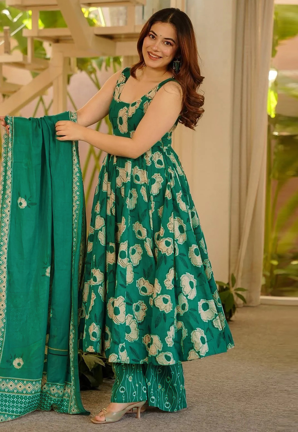 Teal Muslin Readymade Palazzo Suit 329338
