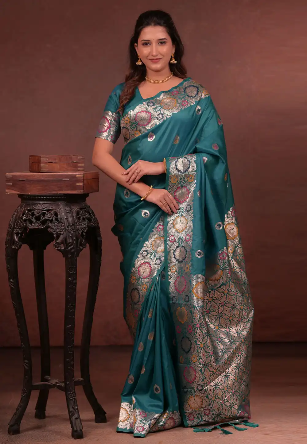 Teal Silk Saree With Blouse 329050