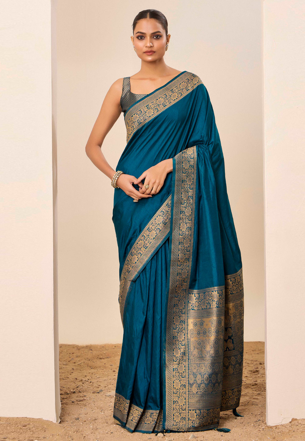 Teal Silk Saree With Blouse 311451