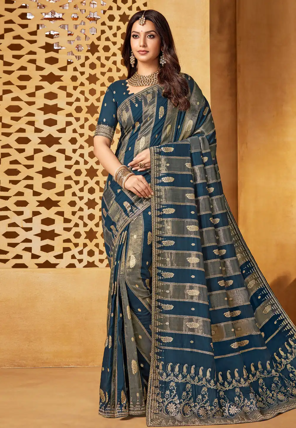 Teal Viscose Saree With Blouse 320306