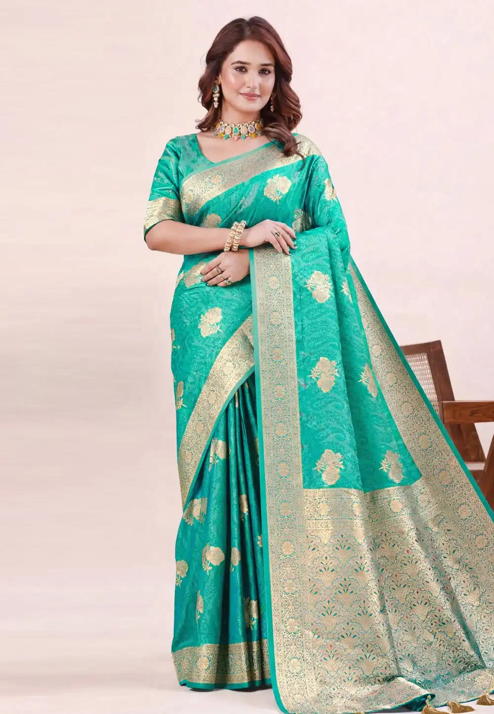 Turquoise Banarasi Jacquard Saree With Blouse 329030