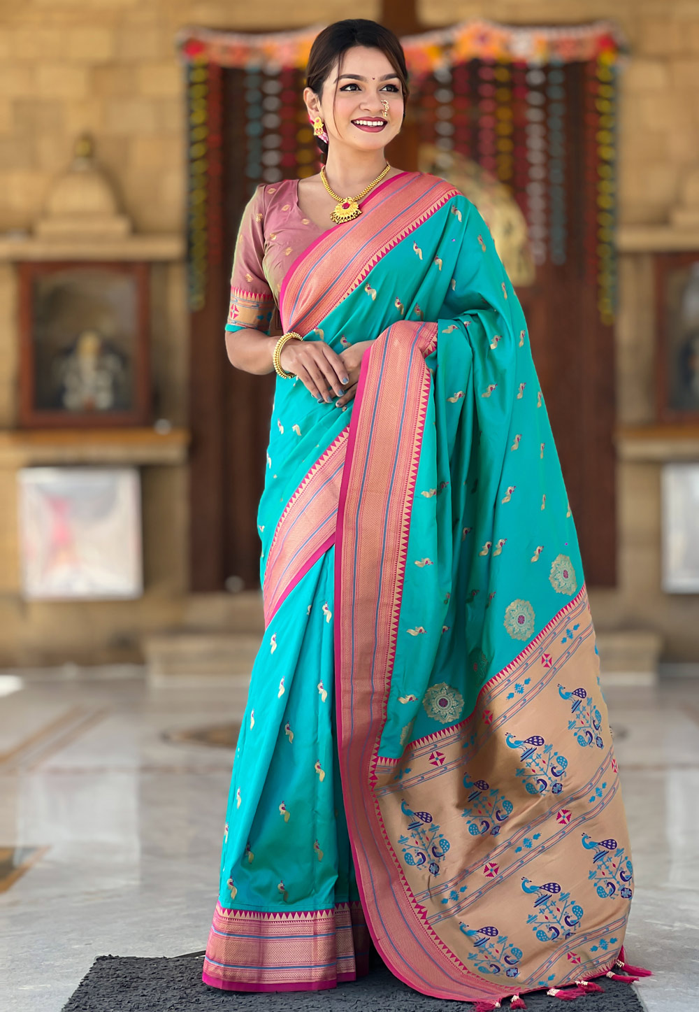 Turquoise Banarasi Silk Paithani Saree 307245