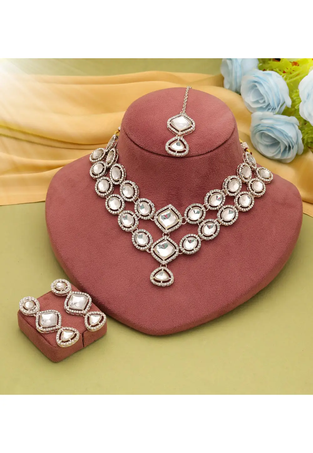 White Alloy Necklace Set With Earrings and Maang Tikka 335209