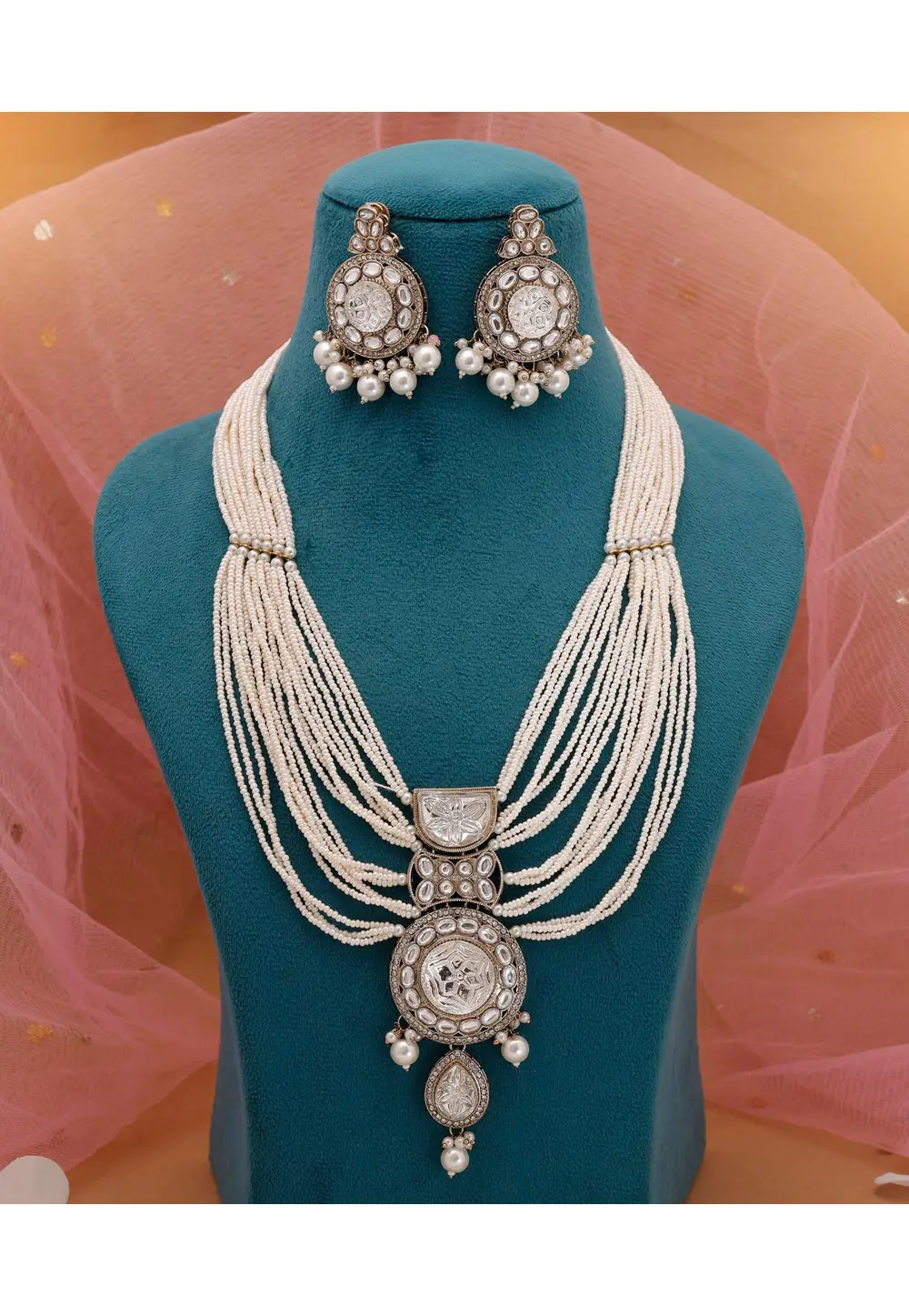 White Alloy Necklace With Earrings 333751
