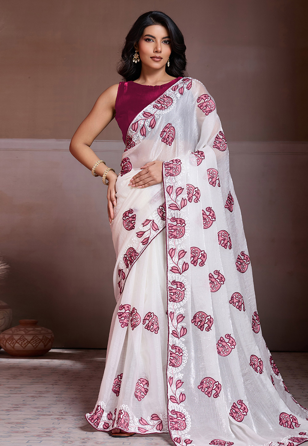 White Chiffon Saree With Blouse 323595