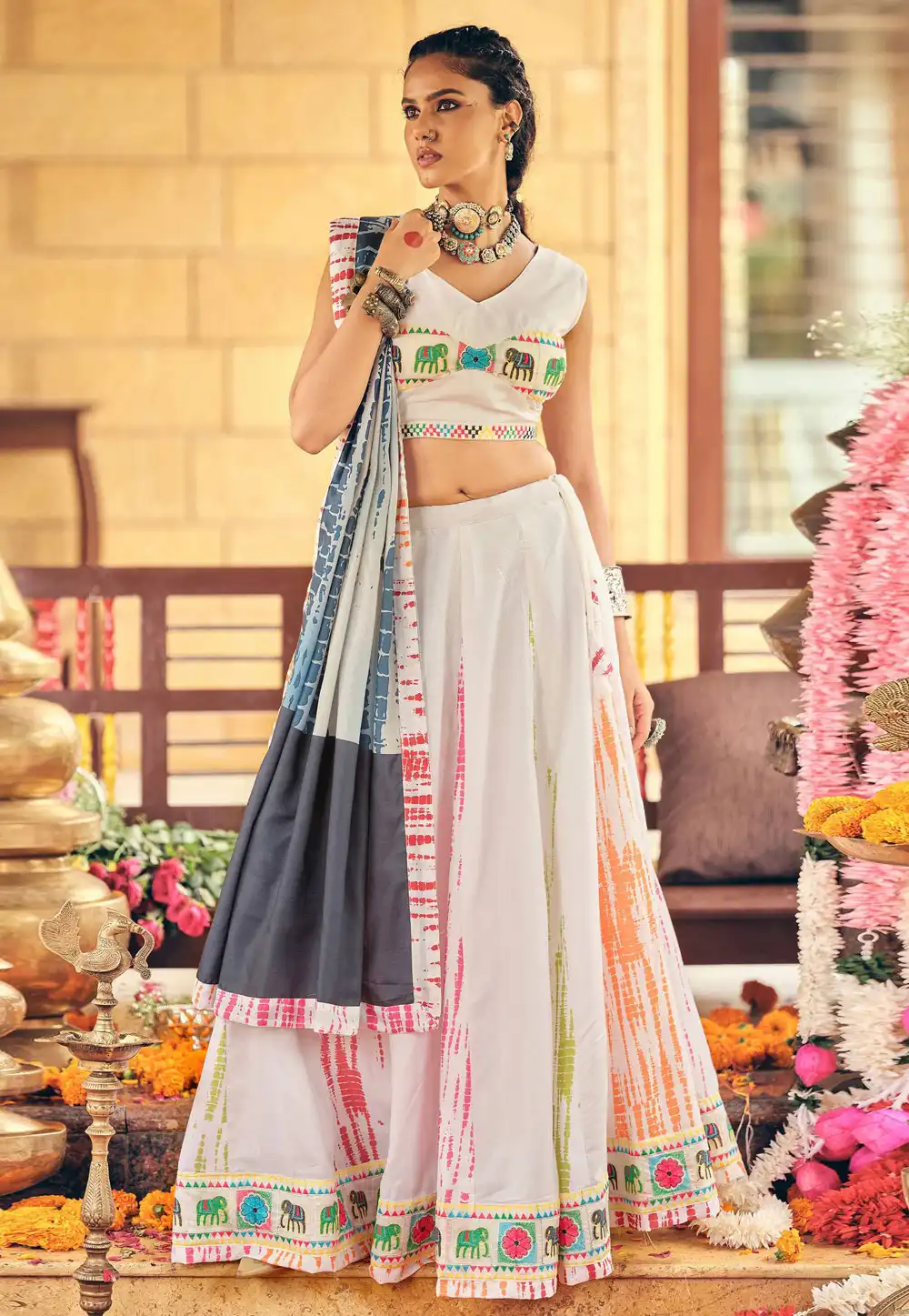 White Cotton Navratri Chaniya Choli 316966