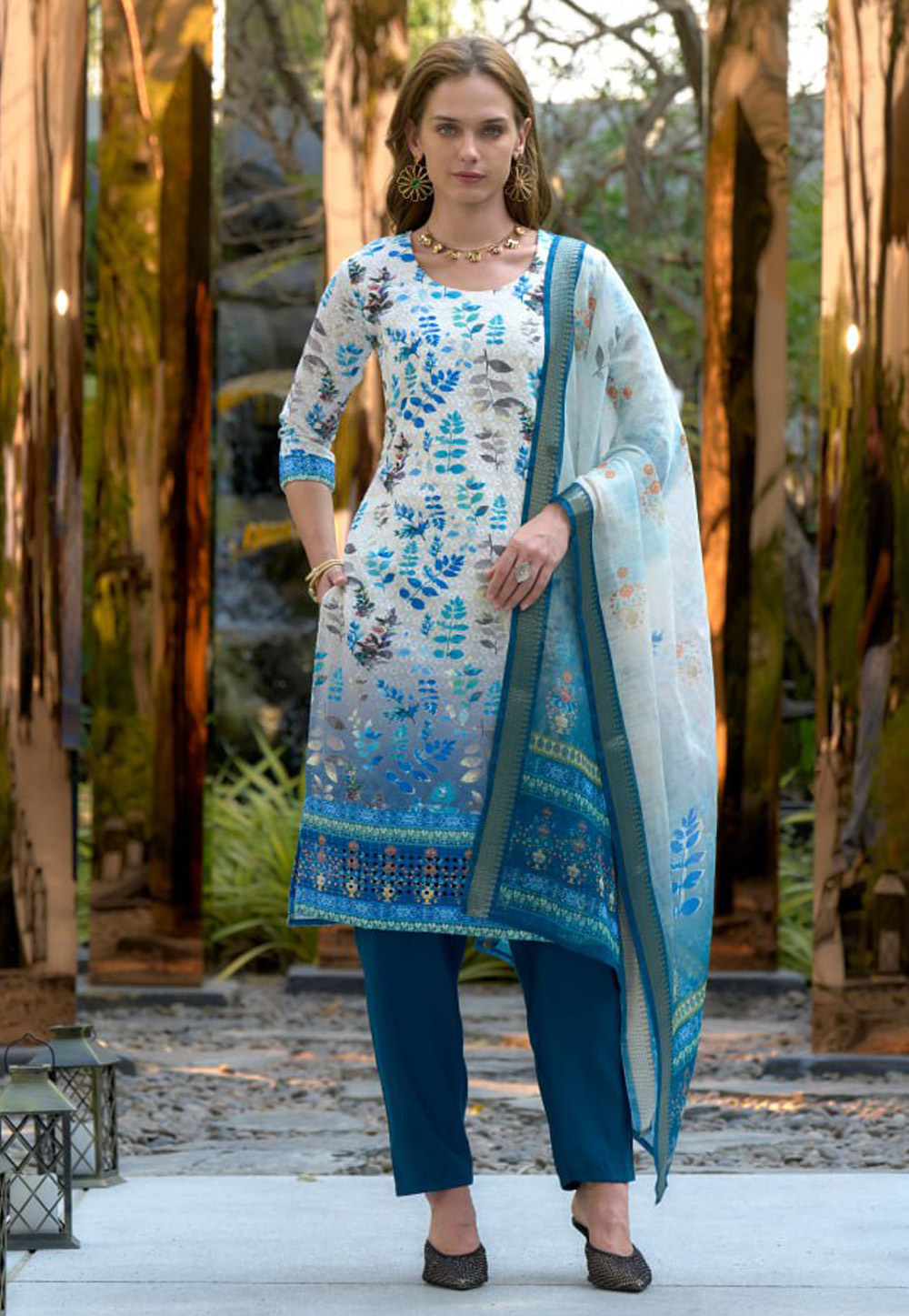 White Cotton Readymade Pakistani Suit 312009