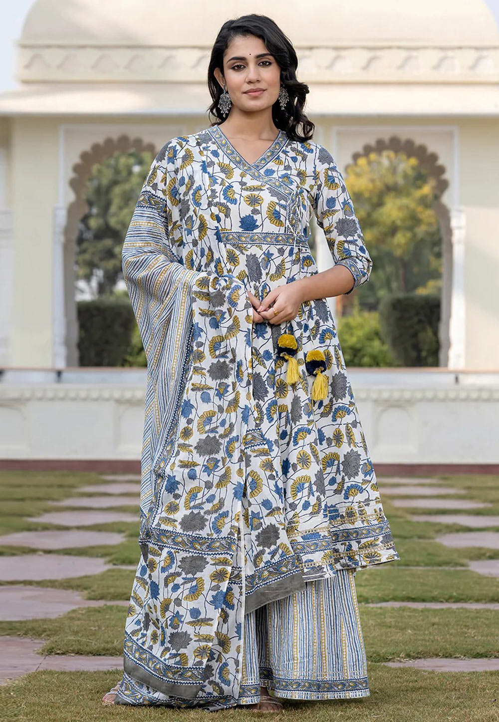 White Cotton Readymade Palazzo Suit 308062
