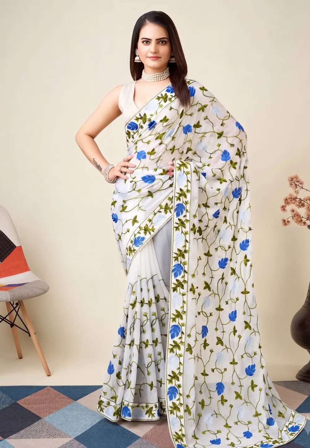 White Faux Georgette Saree With Blouse 335517