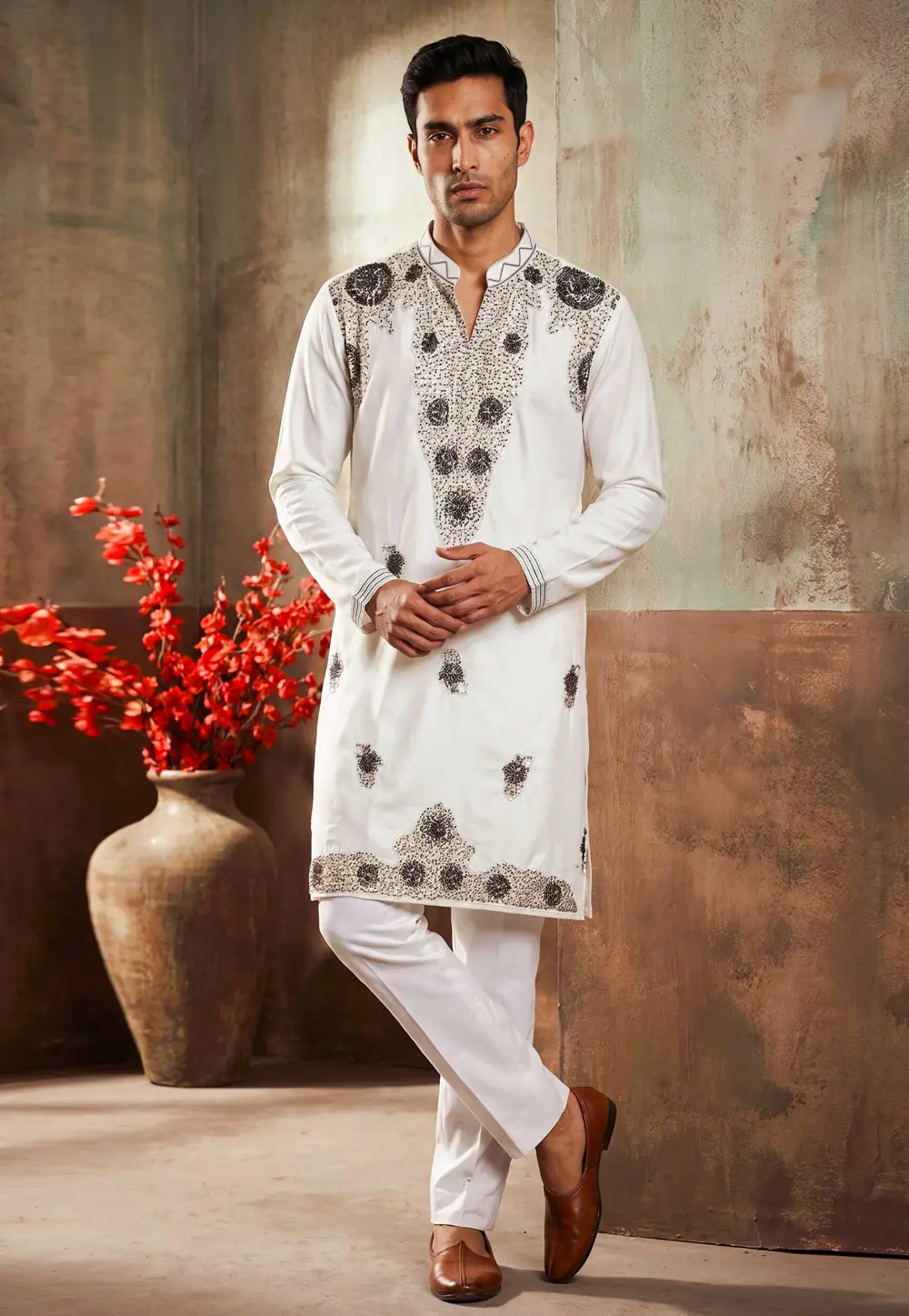 White Lachka Kurta Pajama 335887