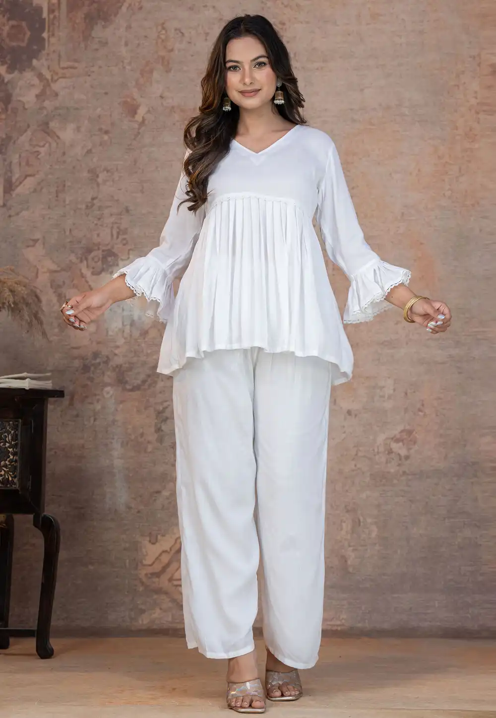 White Rayon Kurta Set With Palazzo 327287