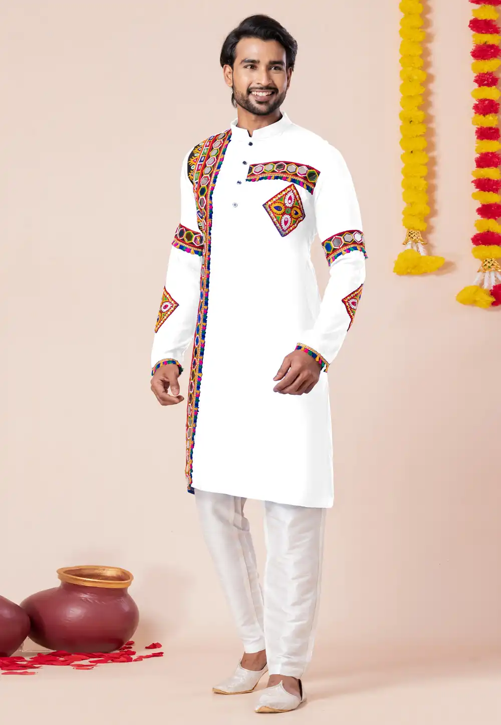 White Rayon Navratri Kurta Pajama 315895