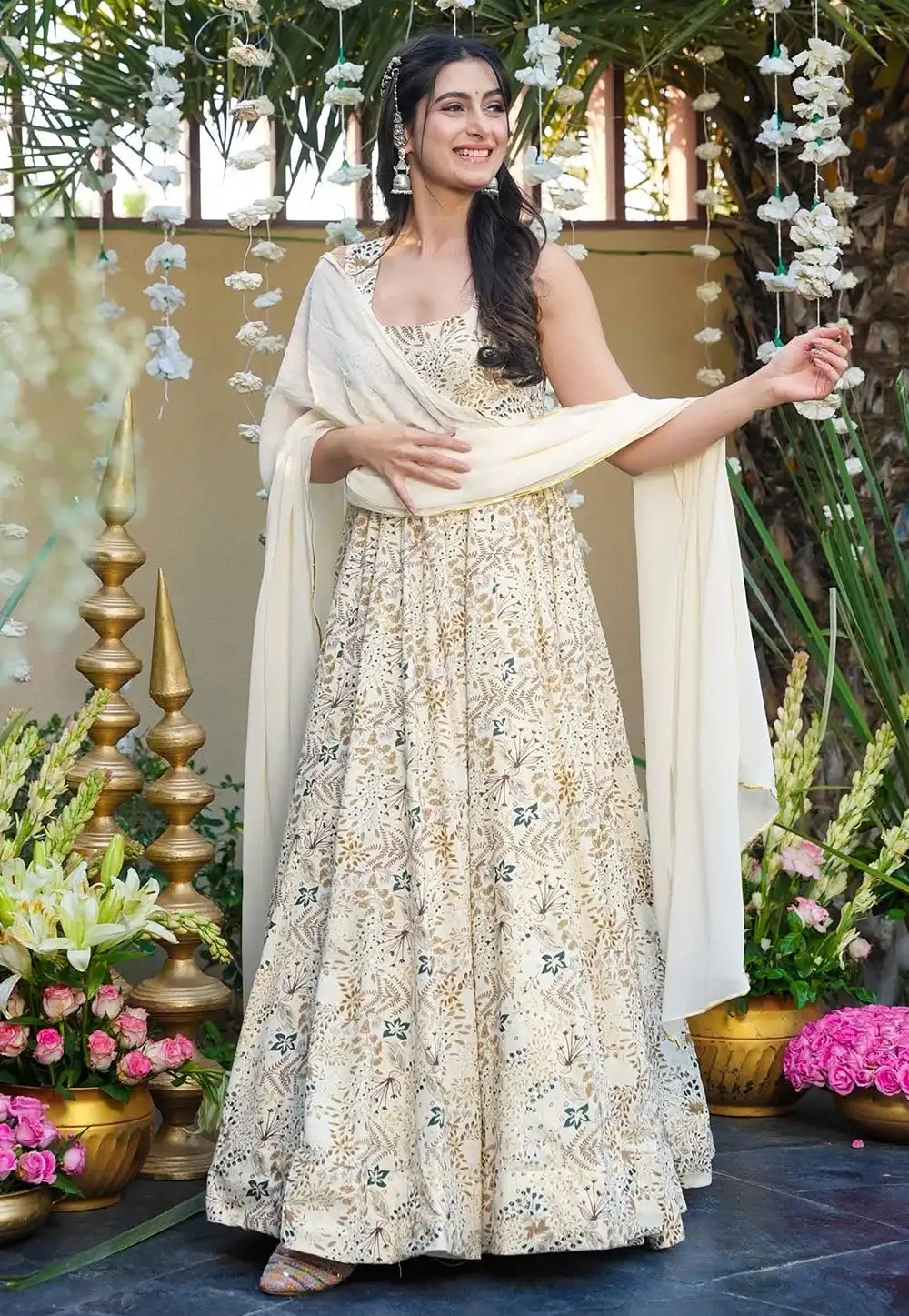 White Rayon Readymade Long Anarkali Suit 330837