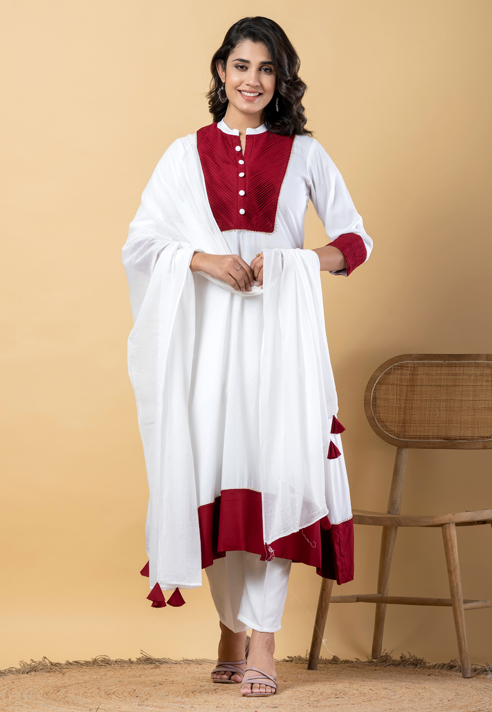 White Rayon Readymade Pakistani Suit 306577