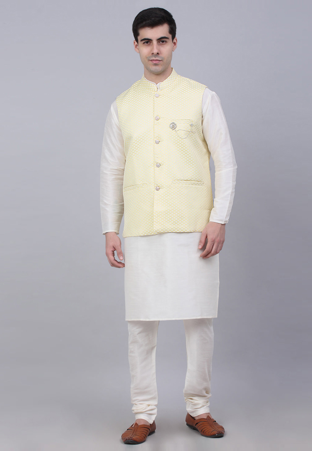 White Silk Kurta Pajama With Jacket 281733
