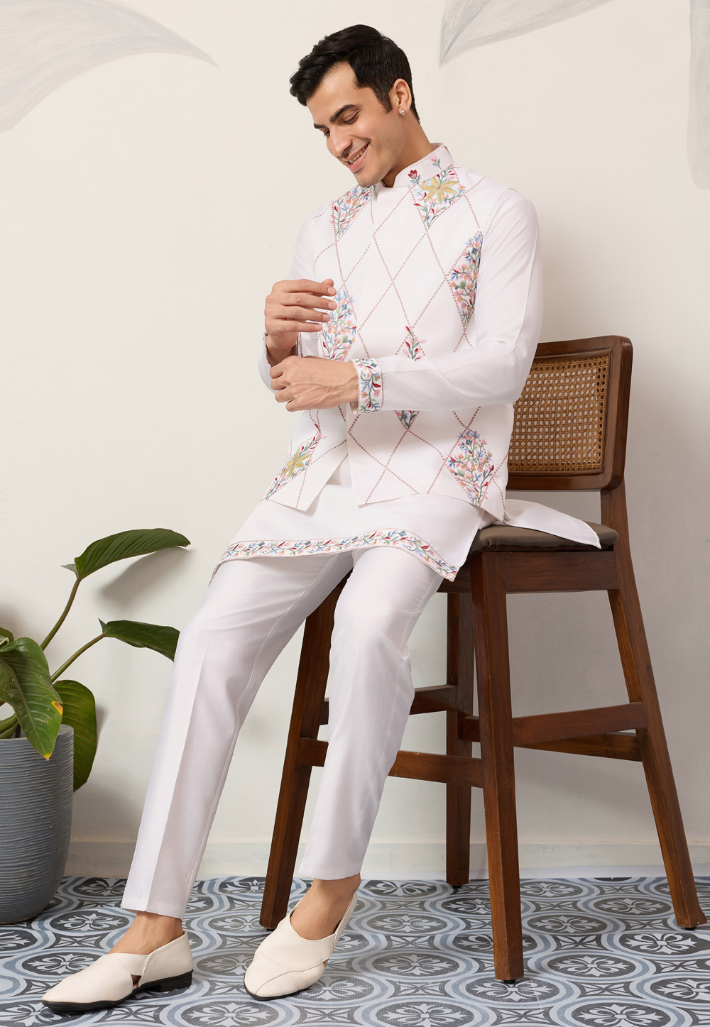 White Viscose Kurta Pajama With Jacket 321908