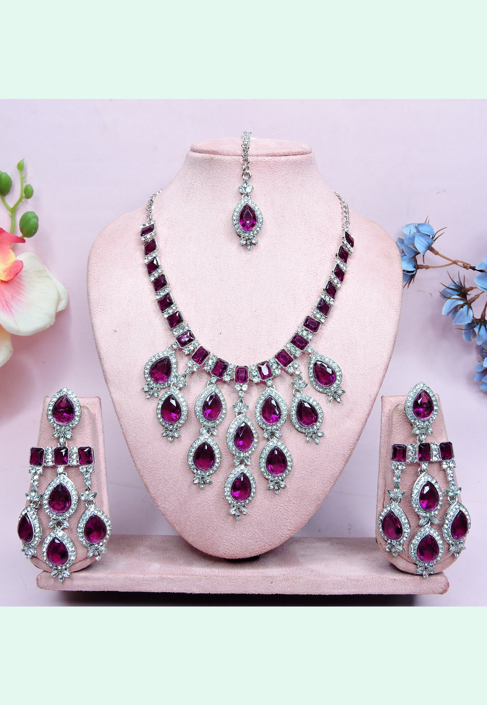 Wine Alloy Necklace Set With Earrings and Maang Tikka 312419