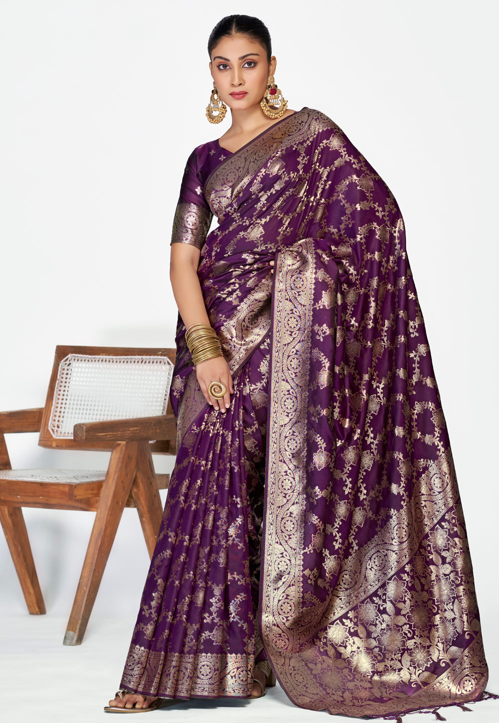 Wine Banarasi Silk Saree With Blouse 320467
