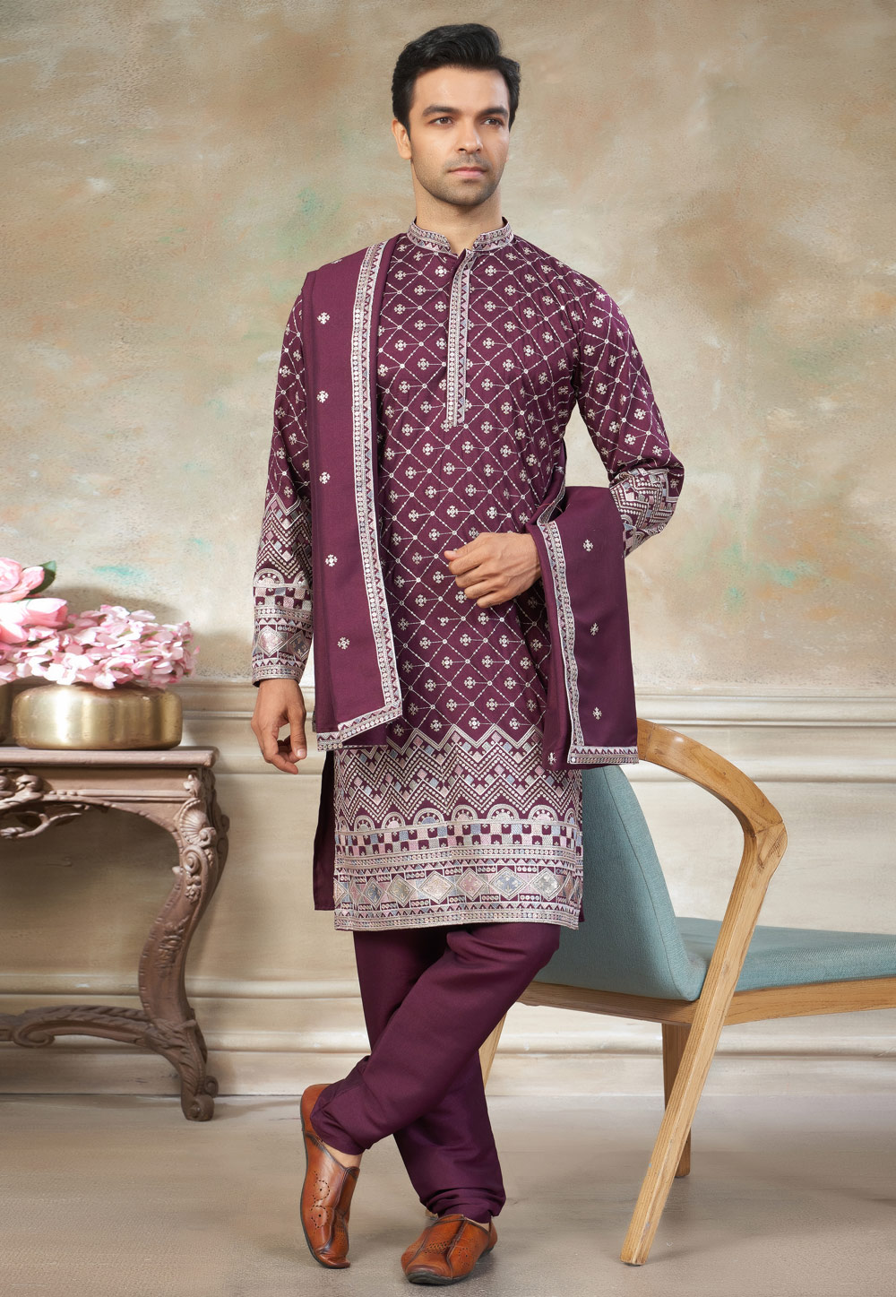 Wine Silk Kurta Pajama With Stole 325991