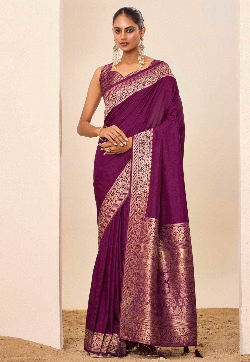 Wine Silk Saree With Blouse 311454