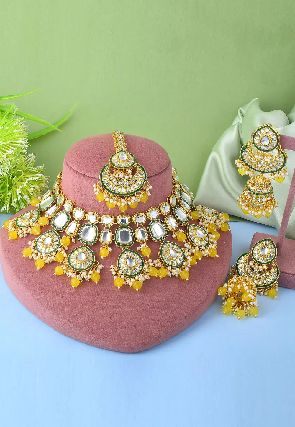 Yellow Alloy Necklace Set With Earrings and Maang Tikka 331540