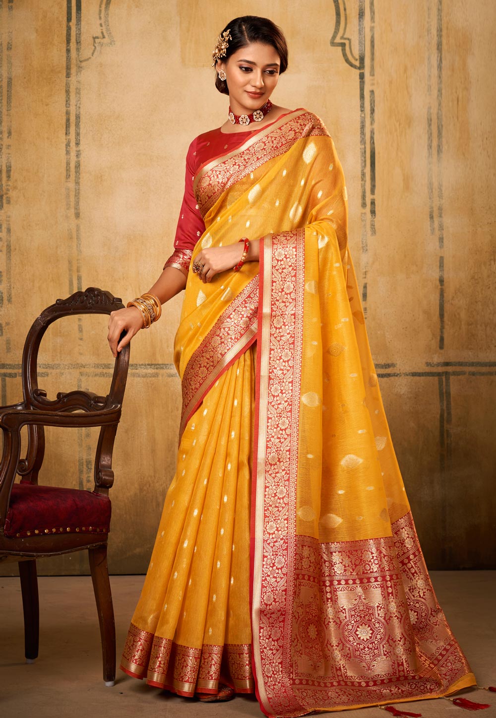 Yellow Banarasi Silk Saree With Blouse 311389