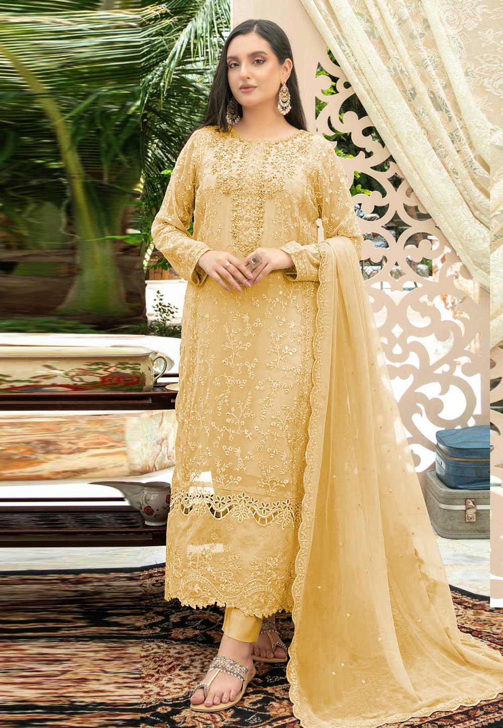 Yellow Chiffon Pakistani Suit 329154