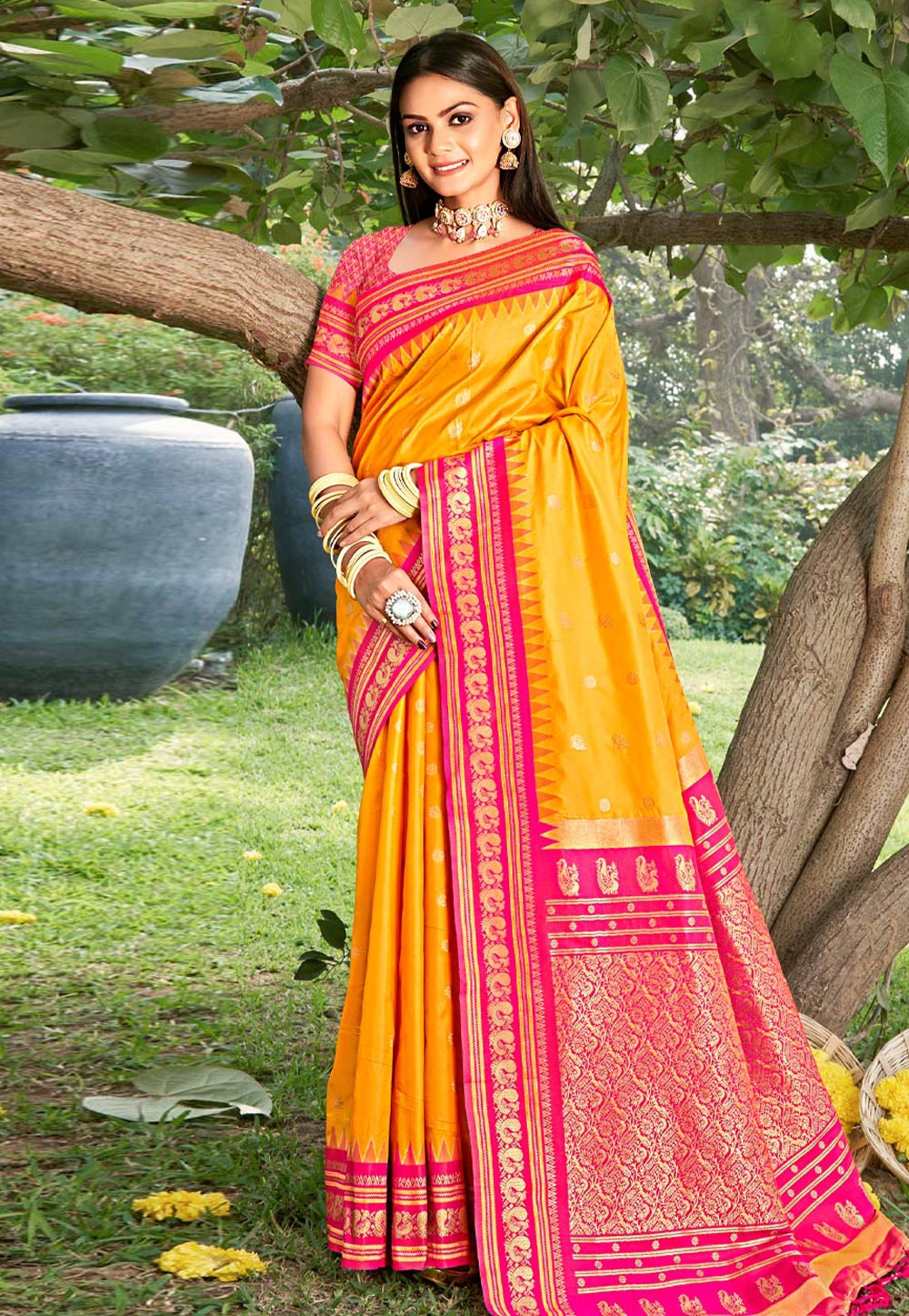 Yellow Silk Saree With Blouse 323726