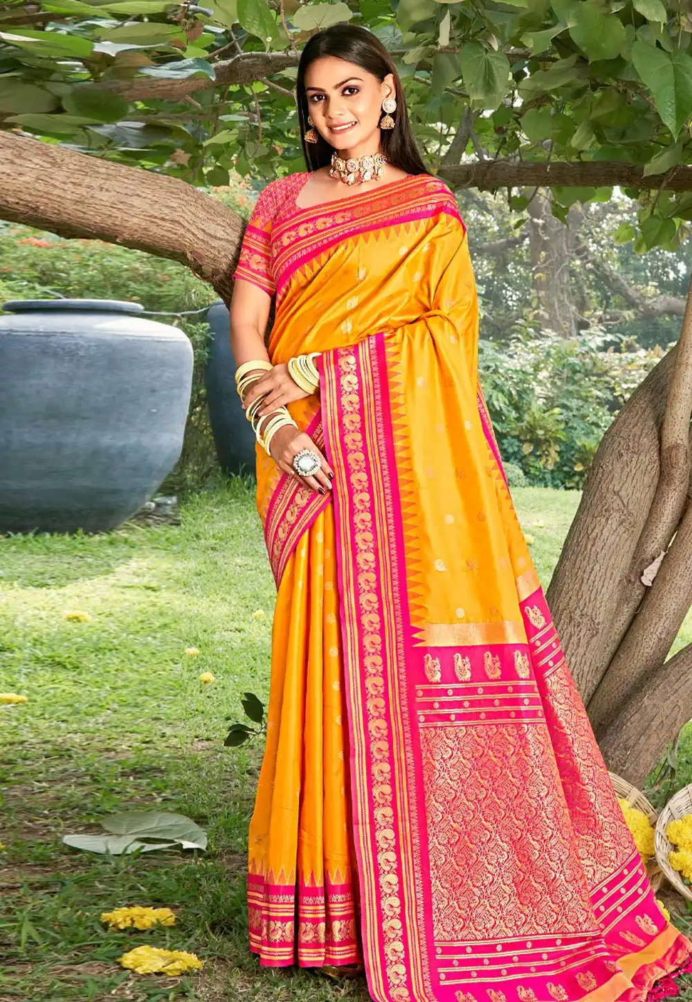 Yellow Silk Saree With Blouse 323726