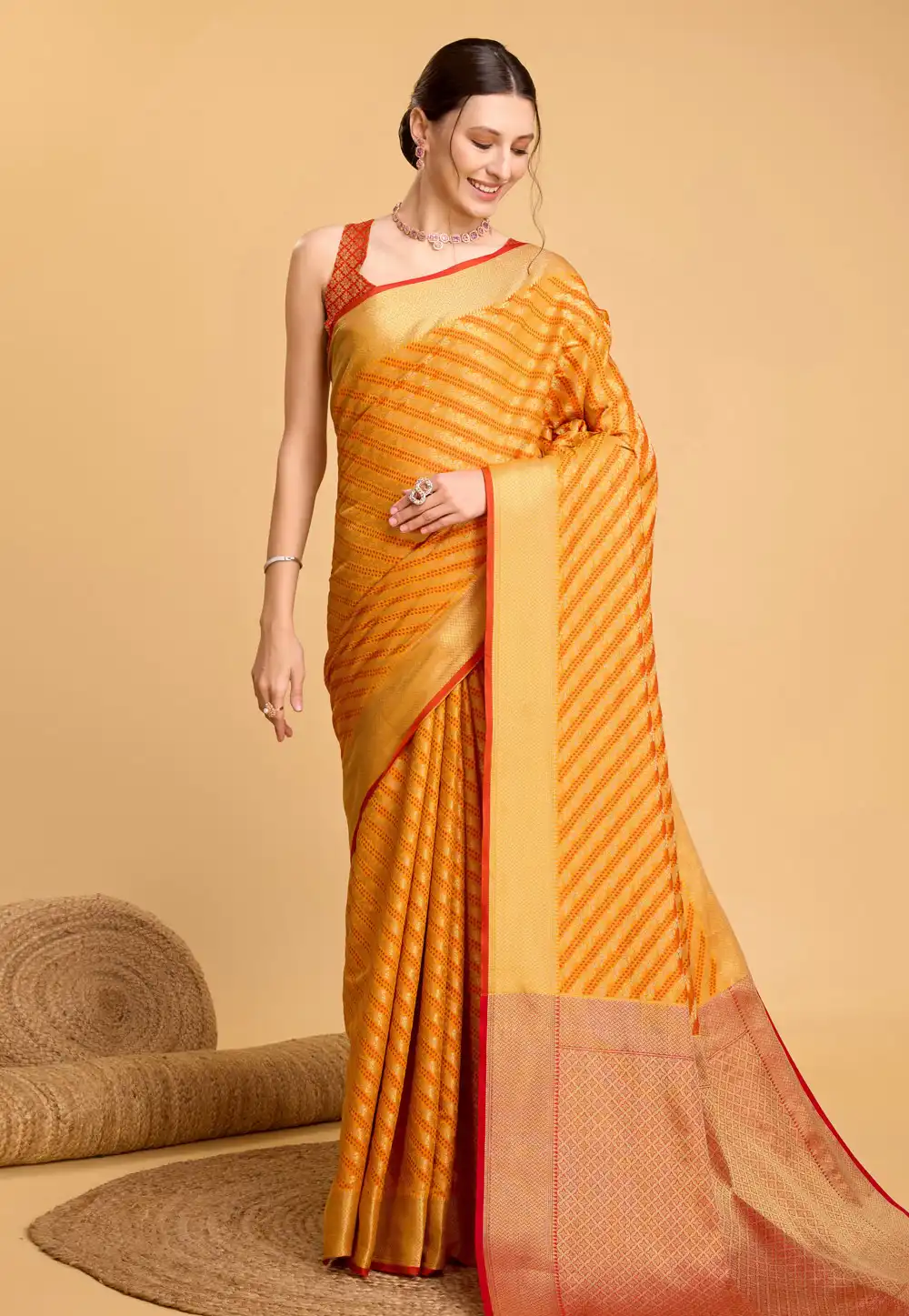 Yellow Silk Saree With Blouse 284077