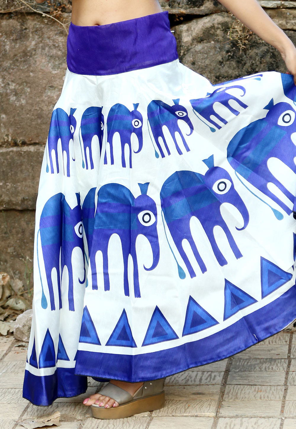 Off White Satin Printed Readymade Skirt 161386