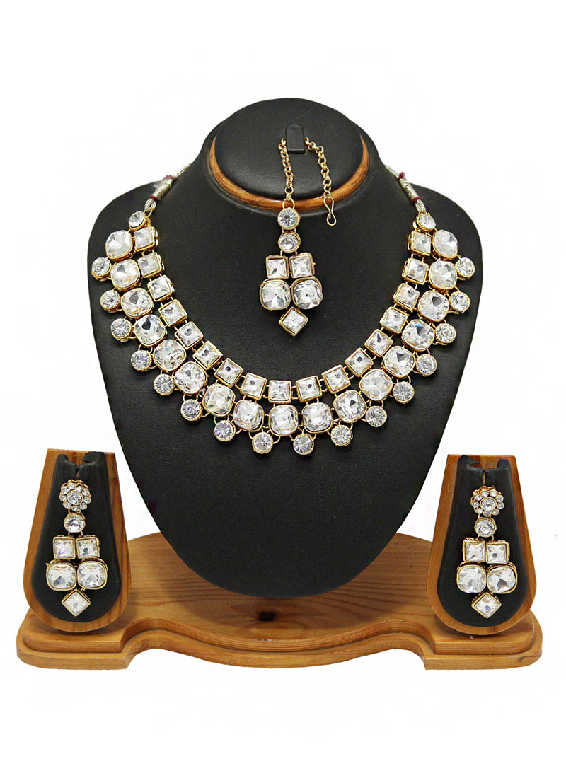 White Alloy Zircon Diamonds Necklace With Earrings and Maang Tikka 66013