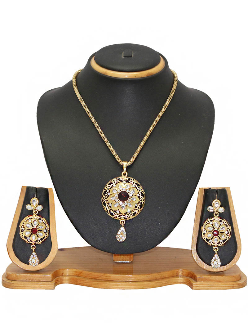 Maroon Zinc Austrian Diamonds Necklace With Earrings 66071