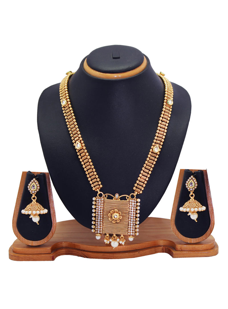 Golden Alloy Cubic Zirconia Necklace With Earrings 89193