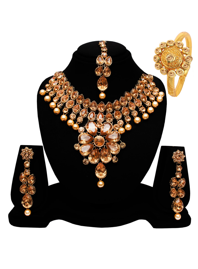 Golden Alloy Austrian Diamond Set With Earrings and Maang Tikka 128543
