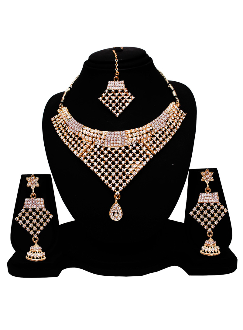 Silver Alloy American Diamond Set With Earrings and Maang Tikka 128559