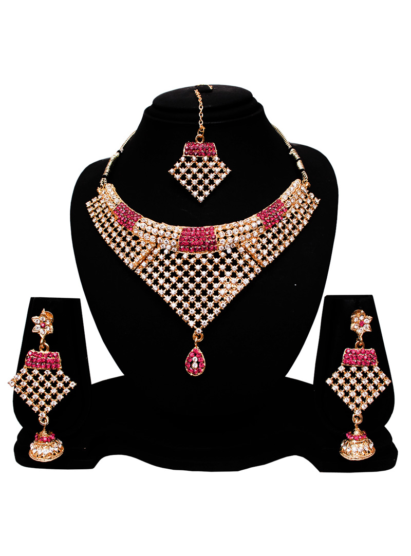 Silver Alloy American Diamond Set With Earrings and Maang Tikka 128560