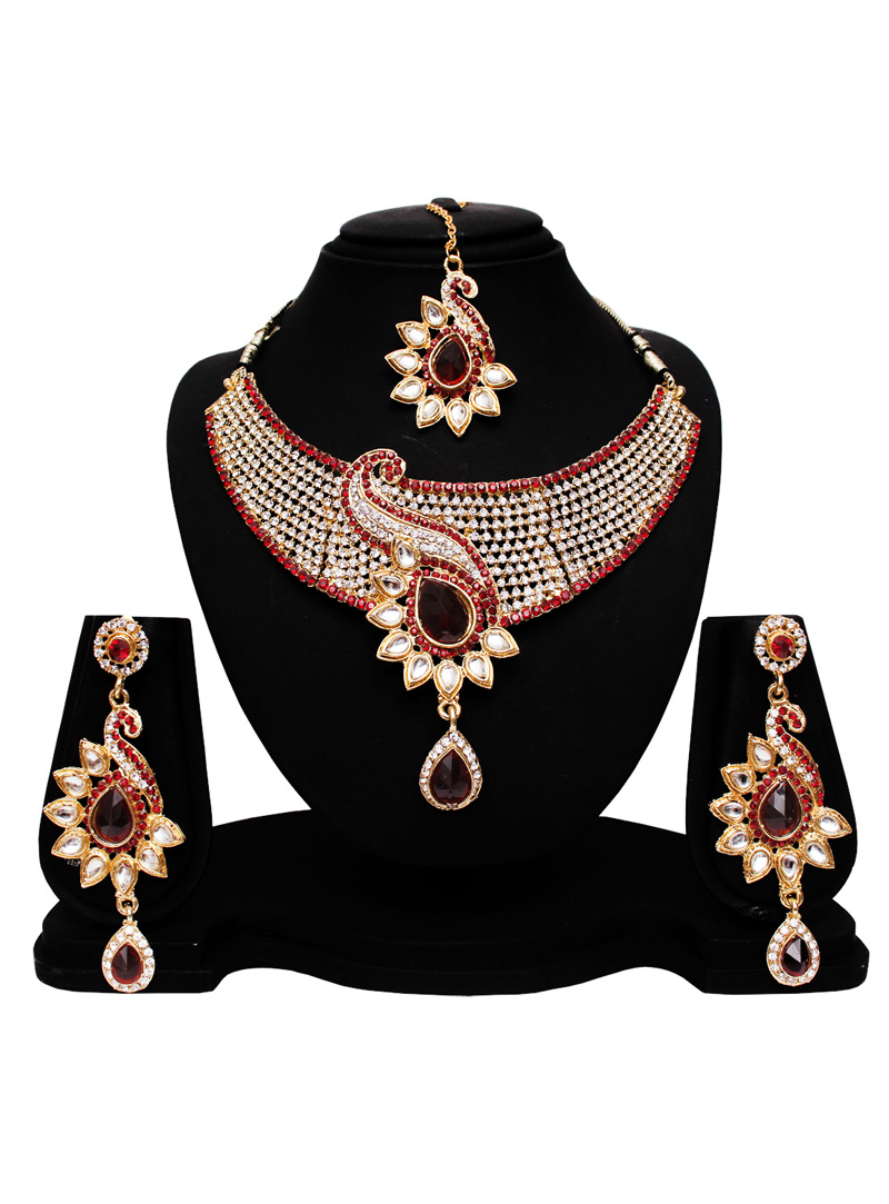 Red Alloy Austrian Diamond Set With Earrings and Maang Tikka 128564
