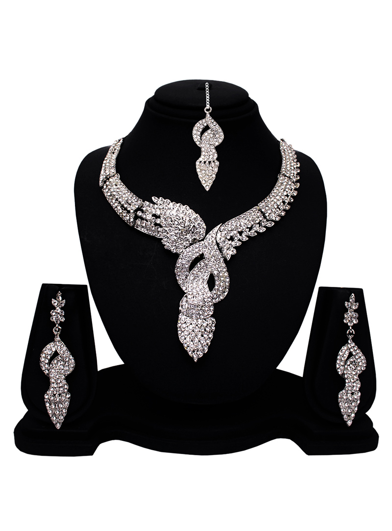 Silver Alloy American Diamond Set With Earrings and Maang Tikka 128580