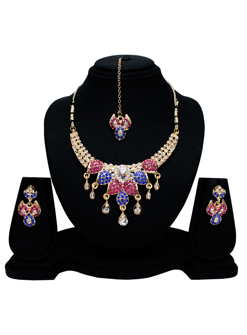 Pink Alloy Austrian Diamond Set With Earrings and Maang Tikka 128584