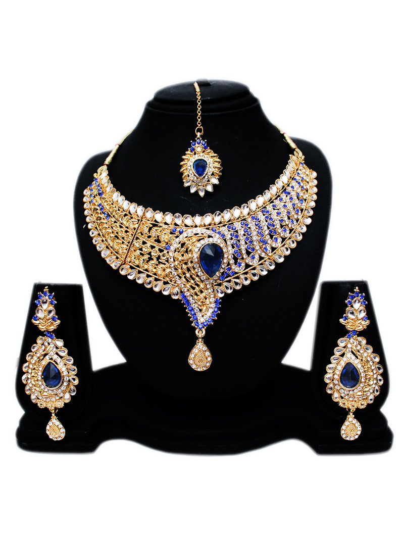 Blue Alloy Austrian Diamond Set With Earrings and Maang Tikka 128605