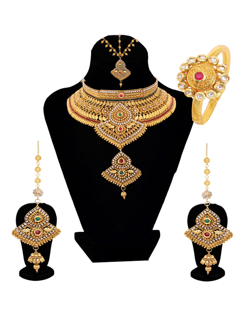 Golden Alloy Austrian Diamond Set With Earrings and Maang Tikka 128615