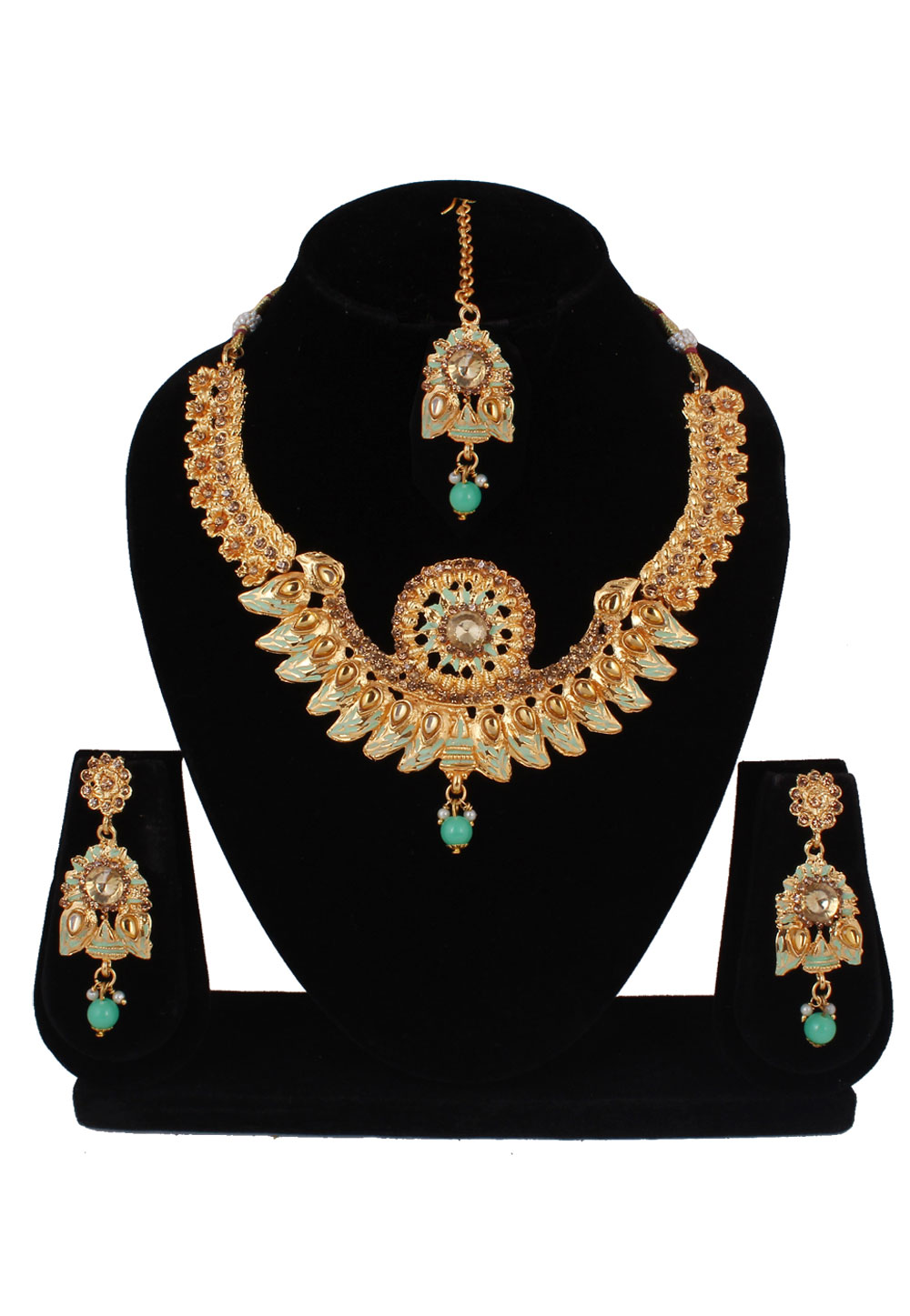 Off White Alloy Necklace Set With Earrings and Maang Tikka 257285